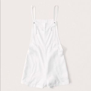 NWT Abercrombie and Fitch Overall Romper